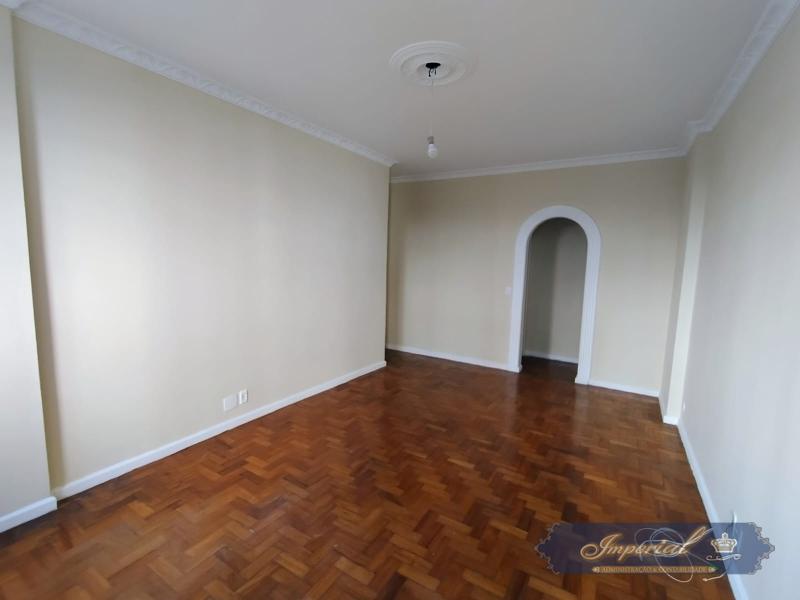 Apartamento para Alugar em Centro, Petrópolis - RJ - Foto 2