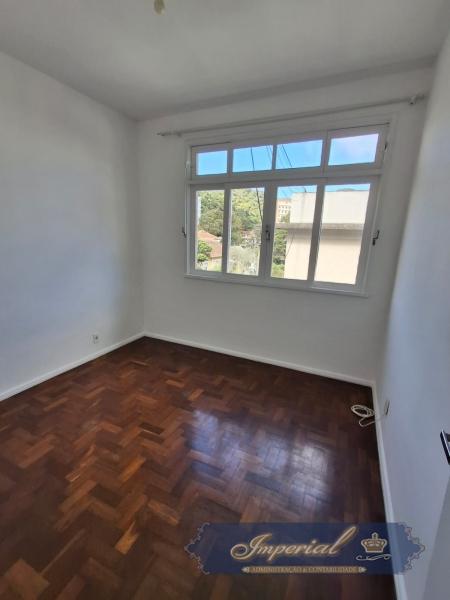 Apartamento para Alugar em Centro, Petrópolis - RJ - Foto 2