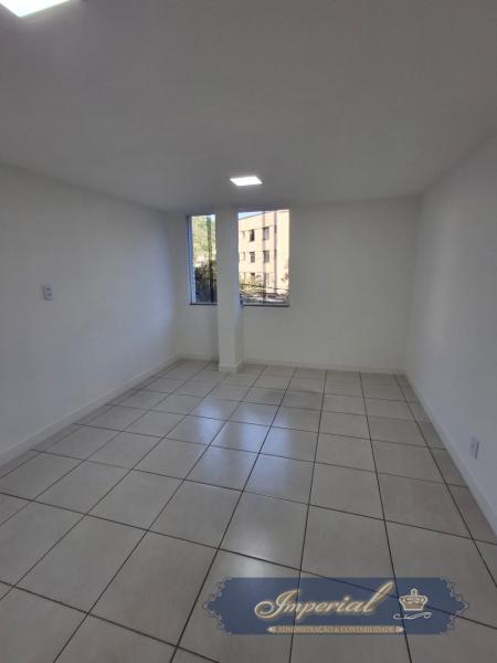 Apartamento para Alugar em Bingen, Petrópolis - RJ - Foto 6