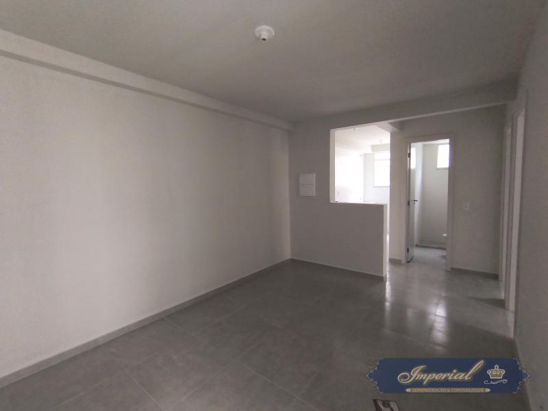 Apartamento para Alugar em Bingen, Petrópolis - RJ - Foto 17