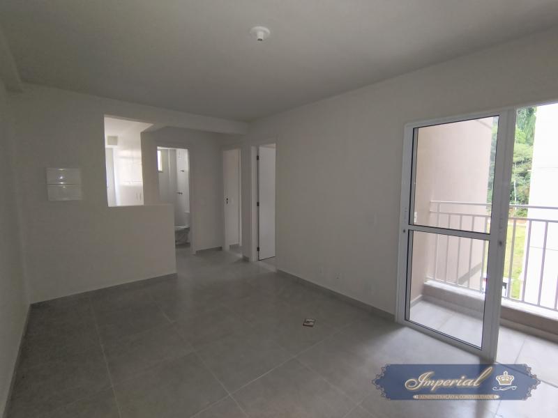 Apartamento para Alugar em Bingen, Petrópolis - RJ - Foto 1