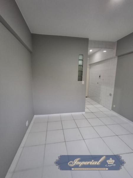 Kitnet / Conjugado para Alugar em Centro, Petrópolis - RJ - Foto 2