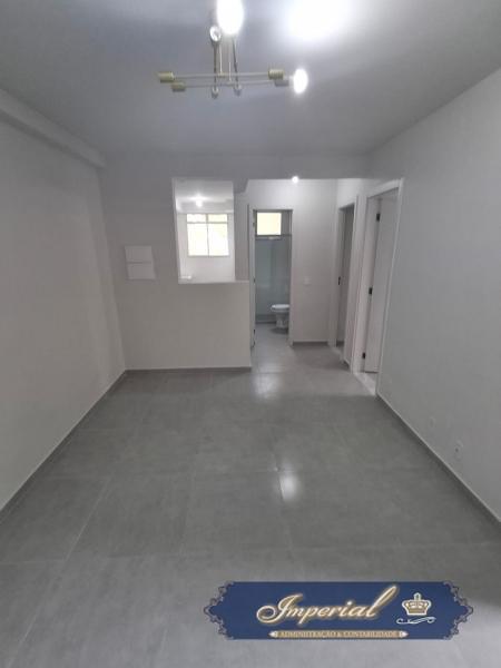 Apartamento para Alugar em Bingen, Petrópolis - RJ - Foto 2