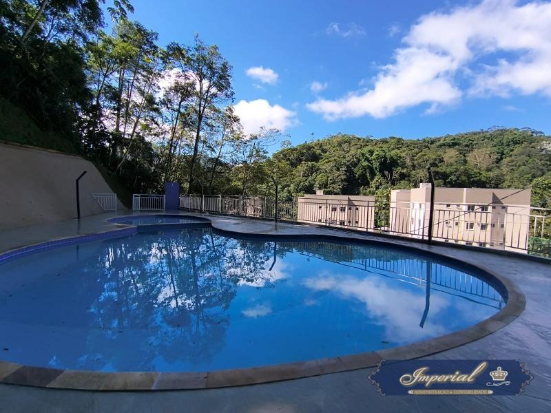 Apartamento para alugar em Bingen, Petrópolis - RJ