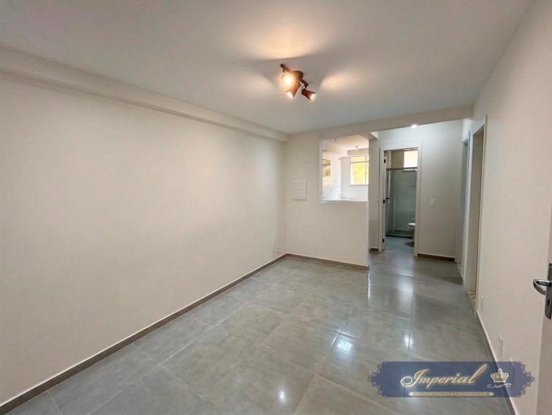 Apartamento para Alugar em Bingen, Petrópolis - RJ - Foto 2