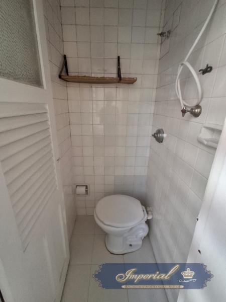 Apartamento para Alugar em Centro, Petrópolis - RJ - Foto 12