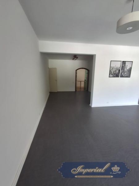 Apartamento para Alugar em Centro, Petrópolis - RJ - Foto 2