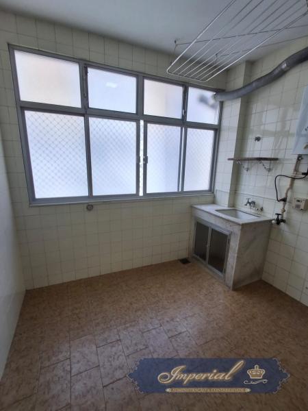 Apartamento para Alugar em Centro, Petrópolis - RJ - Foto 11