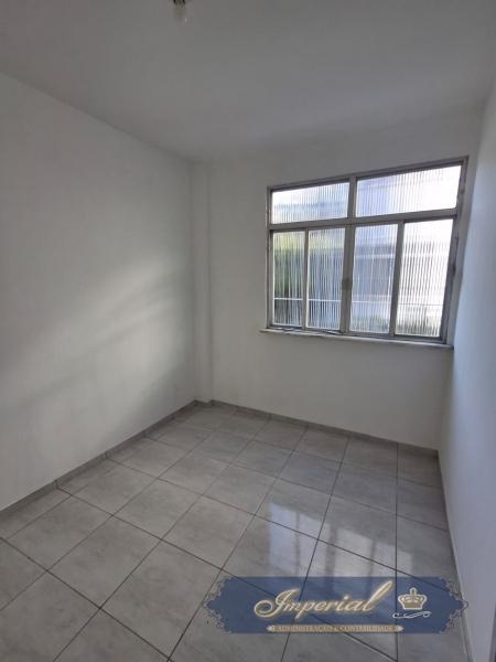 Apartamento para Alugar em Quitandinha, Petrópolis - RJ - Foto 3