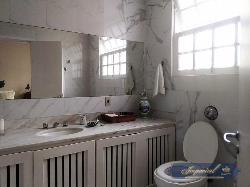 Casa à venda em Carangola, Petrópolis - RJ - Foto 9