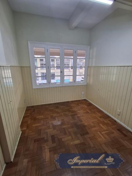 Apartamento para Alugar em Centro, Petrópolis - RJ - Foto 1