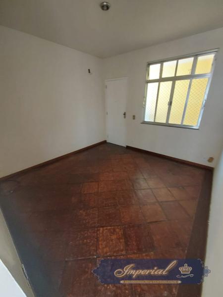 Apartamento para Alugar em Itamarati, Petrópolis - RJ - Foto 4