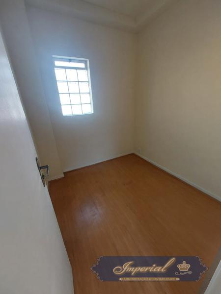 Apartamento para Alugar em Itamarati, Petrópolis - RJ - Foto 5