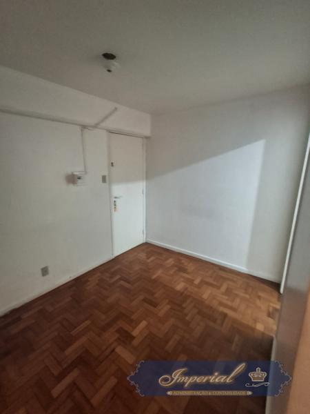 Imóvel Comercial para Alugar em Centro, Petrópolis - RJ - Foto 2