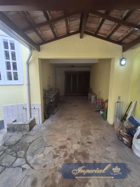 Casa para Alugar em Valparaíso, Petrópolis - RJ - Foto 24