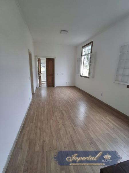 Casa para Alugar em Valparaíso, Petrópolis - RJ - Foto 20