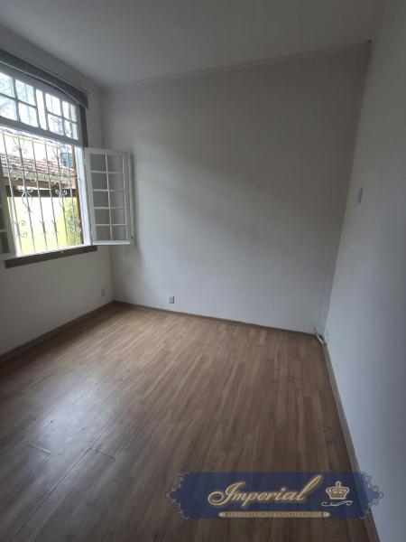 Casa para Alugar em Valparaíso, Petrópolis - RJ - Foto 17