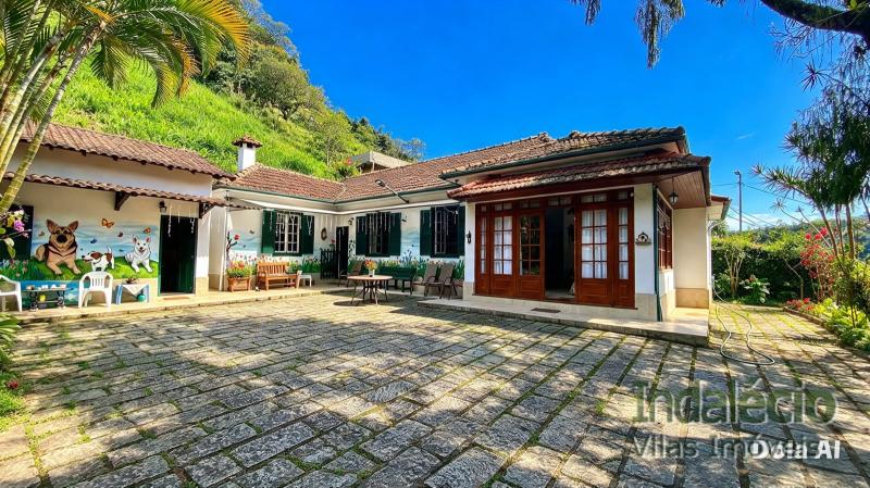 Casa à venda em Mosela, Petrópolis - RJ - Foto 1