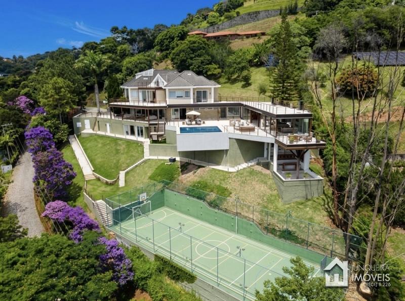Casa em Condomínio em Araras Petrópolis
