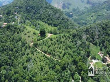 Terreno Comercial em Pedro do Rio Petrópolis