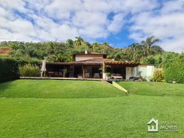 Casa em Condomínio em Pedro do Rio,	Petrópolis