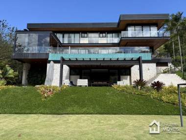 Casa em Condomínio em Araras Petrópolis