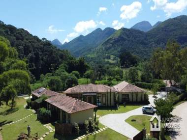 Casa em Condomínio em Itaipava Petrópolis