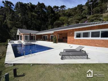 Casa em Condomínio em Araras Petrópolis