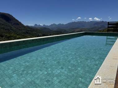 Casa em Condomínio em Araras,	Petrópolis