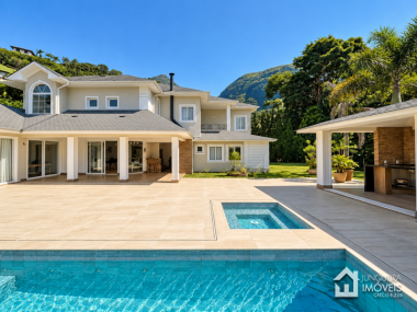 Casa em Condomínio em Araras,	Petrópolis