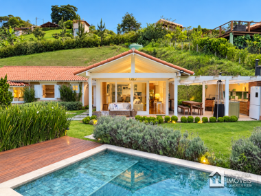 Casa em Condomínio em Itaipava,	Petrópolis