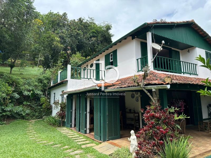 Casa à venda em Bonsucesso, Petrópolis - RJ