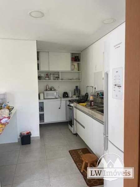 Casa à venda com 2 quartos, 124m² - Foto 6