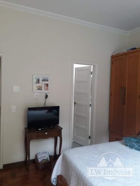 Apartamento à venda com 3 quartos, 143m² - Foto 5