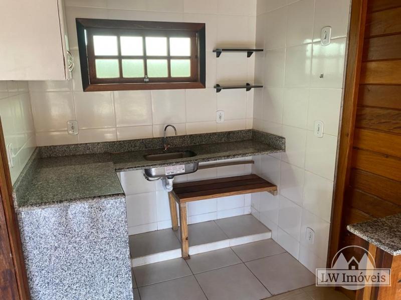 Casa à venda com 2 quartos, 60m² - Foto 11