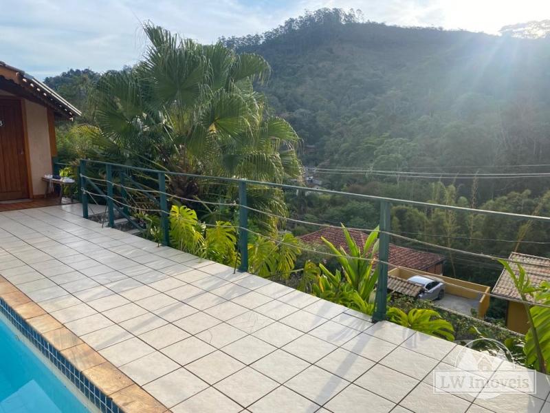 Casa à venda com 2 quartos, 60m² - Foto 13