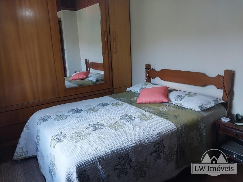 Casa à venda com 2 quartos, 65m² - Foto 9