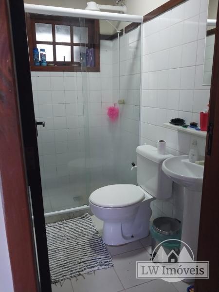 Casa à venda com 2 quartos, 65m² - Foto 12