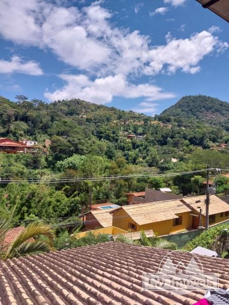 Casa à venda com 2 quartos, 65m² - Foto 13