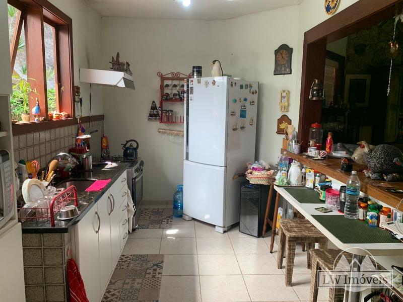 Casa à venda com 3 quartos, 150m² - Foto 14