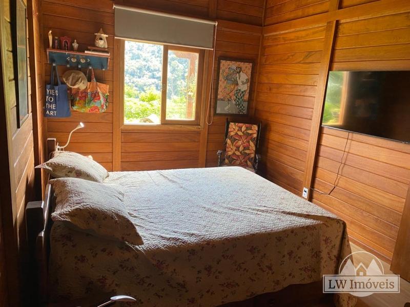 Casa à venda com 3 quartos, 140m² - Foto 22
