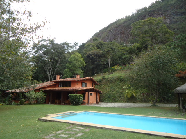 Casa à venda em Araras, Petrópolis - RJ - Foto 1