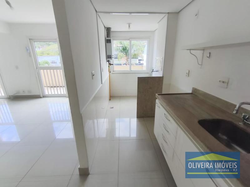 Apartamento para Alugar em Itaipava, Petrópolis - RJ - Foto 12