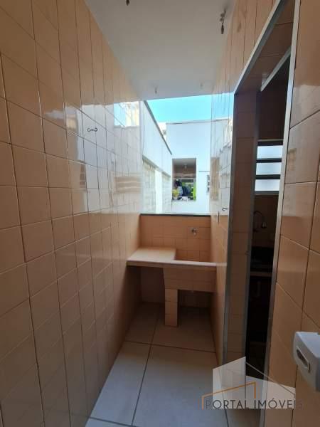 Apartamento para Alugar em Centro, Juiz de Fora - MG - Foto 4