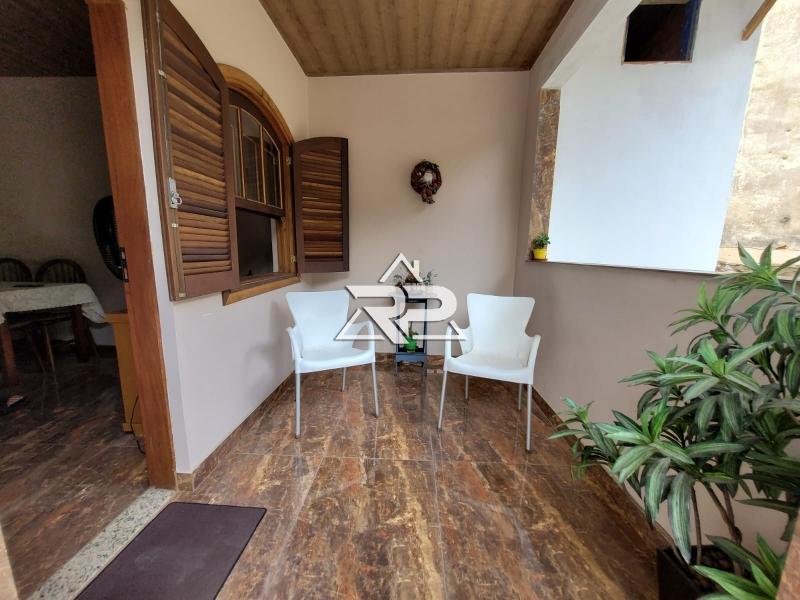 Comprar Casa em Pedro do Rio, Petrópolis/RJ - Renata Pereira Corretora