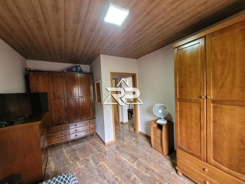 Comprar Casa em Pedro do Rio, Petrópolis/RJ - Renata Pereira Corretora