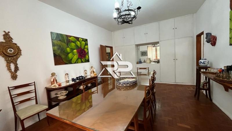 Comprar Casa em Itaipava, Petrópolis/RJ - Renata Pereira Corretora
