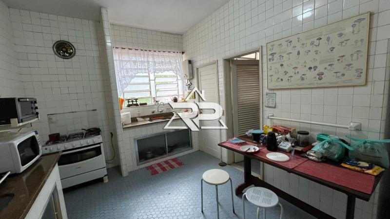 Comprar Casa em Itaipava, Petrópolis/RJ - Renata Pereira Corretora