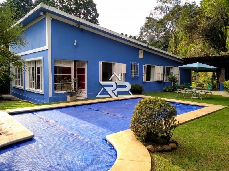 Comprar Casa em Pedro do Rio, Petrópolis/RJ - Renata Pereira Corretora