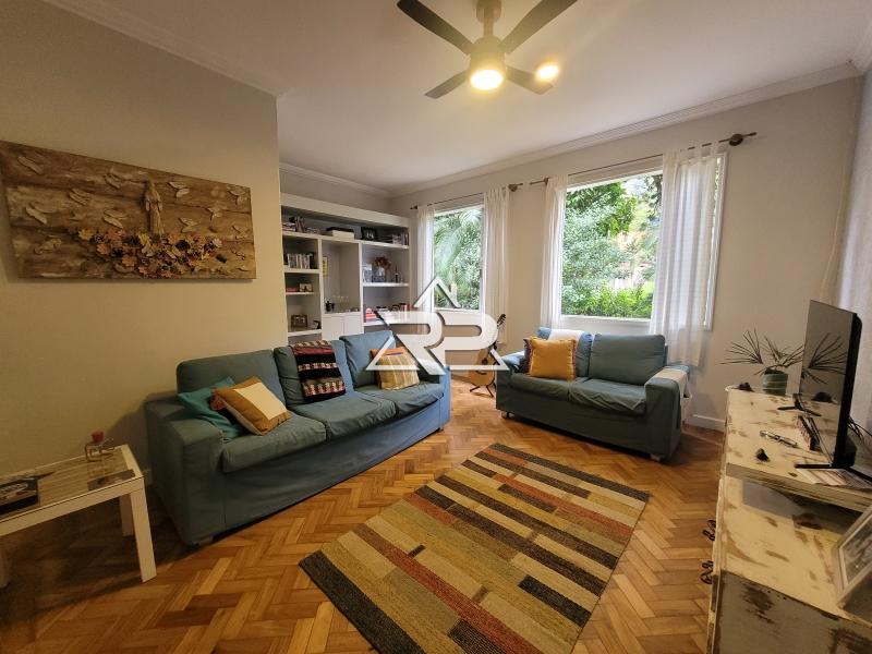 Comprar Casa em Pedro do Rio, Petrópolis/RJ - Renata Pereira Corretora